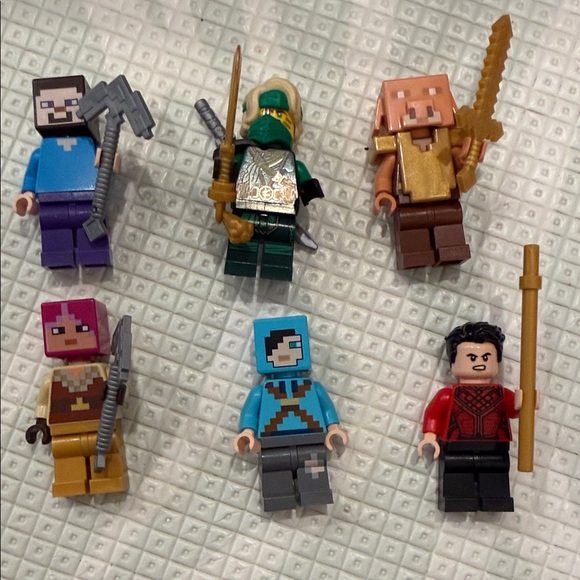 Lego Minifigure Set with Red, Blue, and Gold Accents - Picture 3 of 9